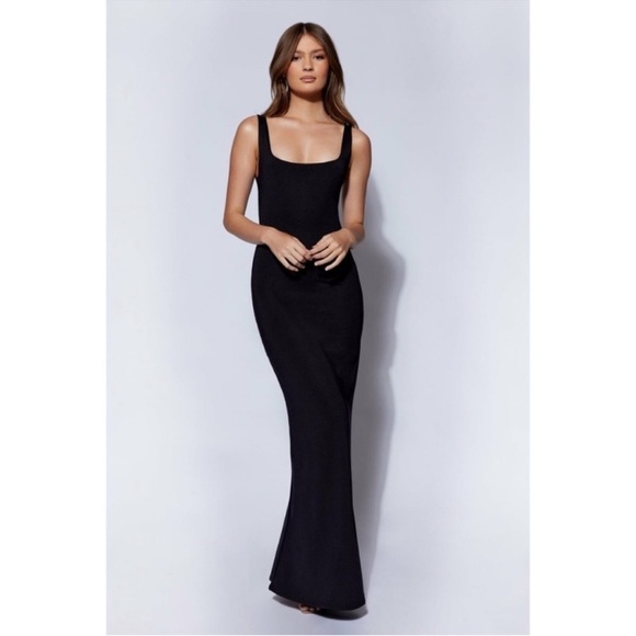Meshki Dresses & Skirts - Meshki Aubree Fishtail Maxi Dress